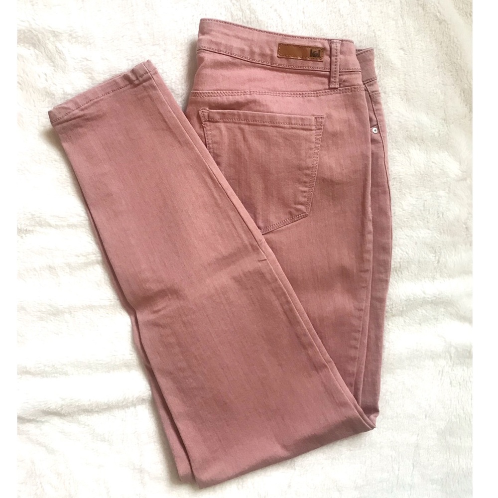 L.e.i pants